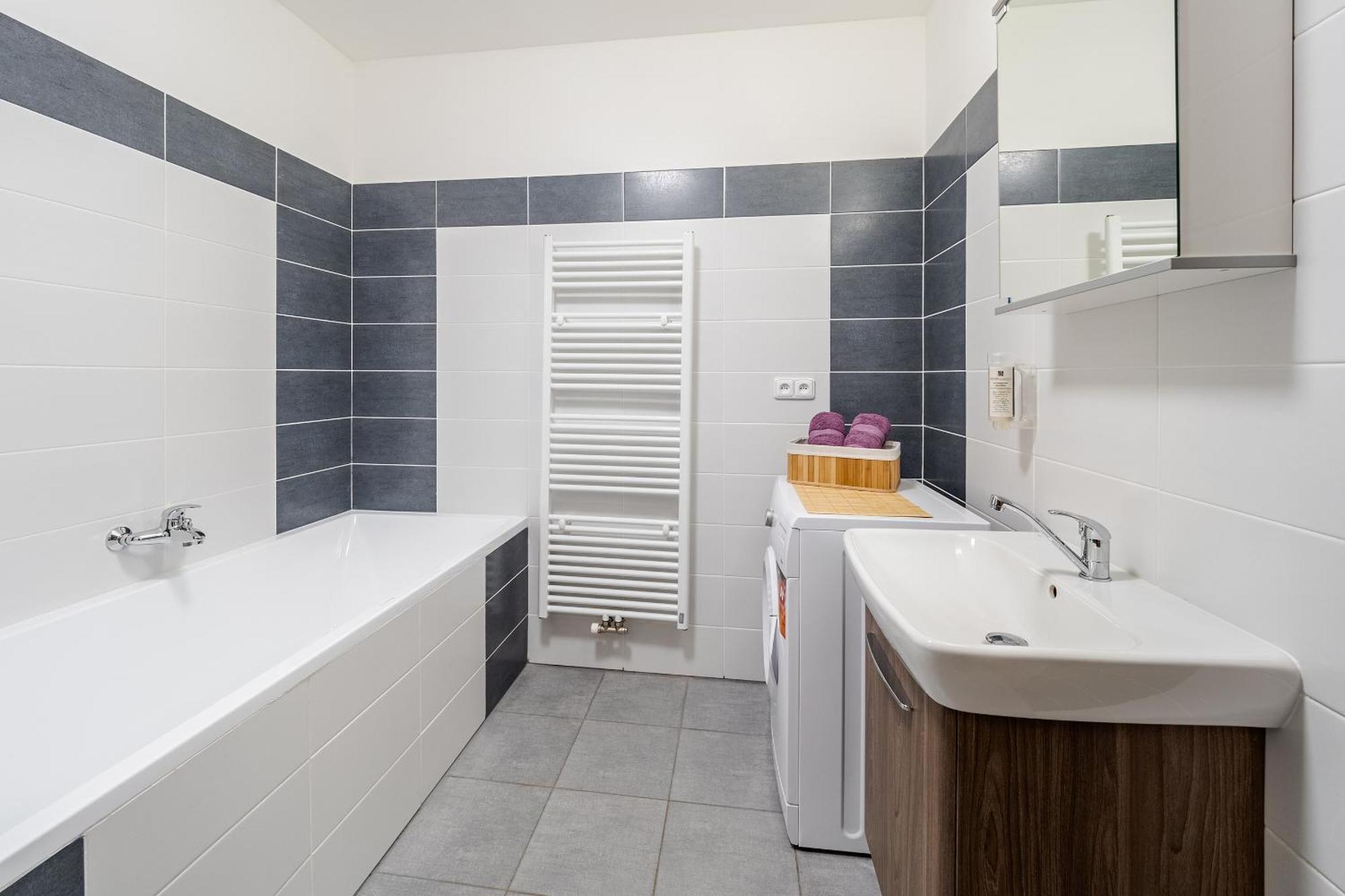 Private Luxury Apartments - Apartman G3 Frymburk Ngoại thất bức ảnh