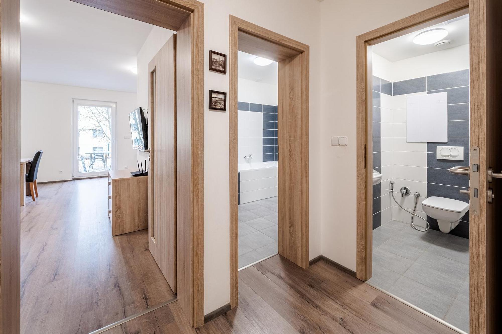 Private Luxury Apartments - Apartman G3 Frymburk Ngoại thất bức ảnh